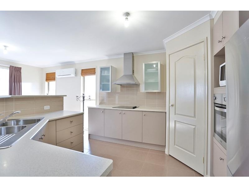 28 Camborne Street, Kleinton QLD 4352