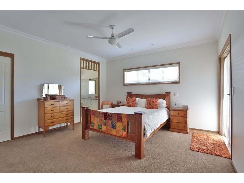21 Bass Street, Cabarlah QLD 4352