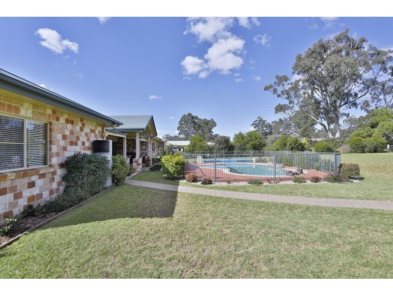 21 Bass Street, Cabarlah QLD 4352