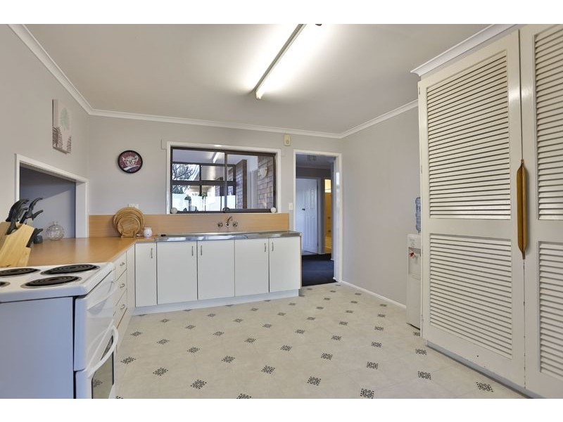 94 Cambooya Street, Drayton QLD 4350