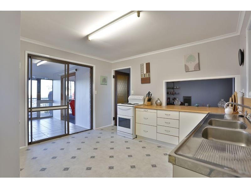 94 Cambooya Street, Drayton QLD 4350