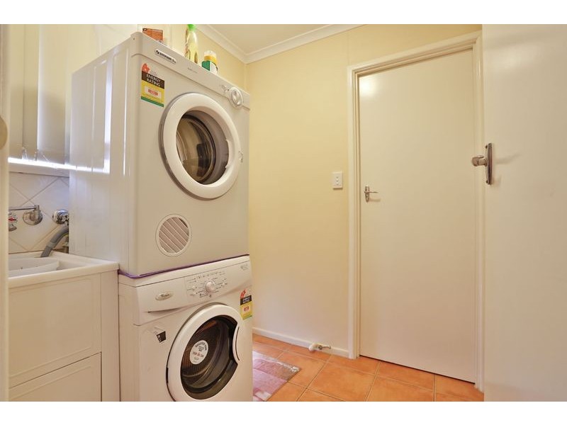 10 Spies Court, Mount Lofty QLD 4350