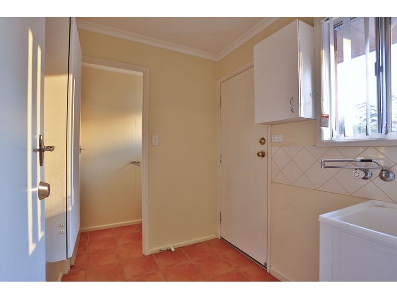 10 Spies Court, Mount Lofty QLD 4350