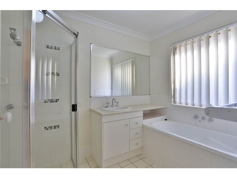 35 Highgrove Drive, Highfields QLD 4352