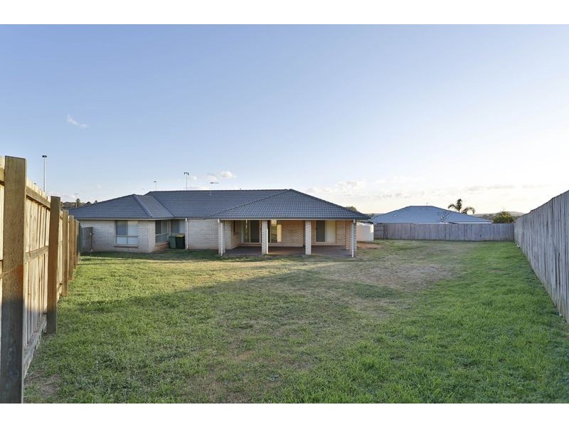 35 Highgrove Drive, Highfields QLD 4352