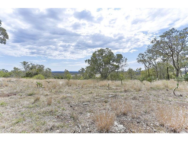 289 Beauaraba Road, Biddeston QLD 4401