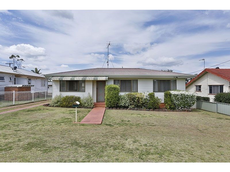 4 Druce Street, Wilsonton QLD 4350