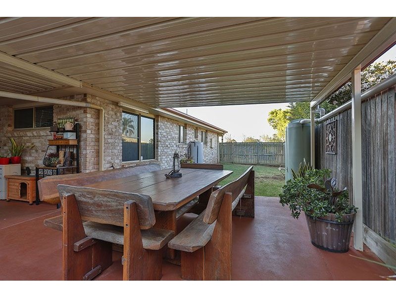 8 Bushnell Court, Rockville QLD 4350