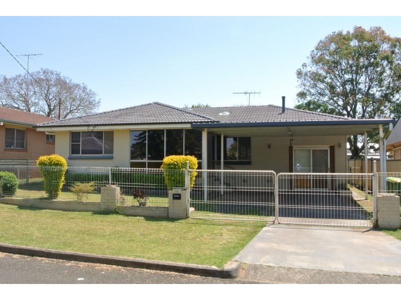 15 Quelch Street, Rockville QLD 4350