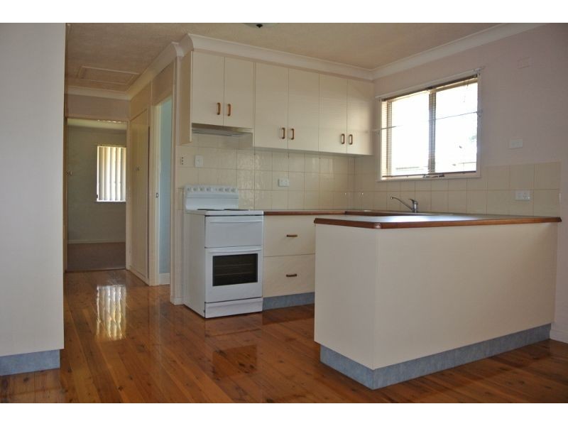 15 Quelch Street, Rockville QLD 4350