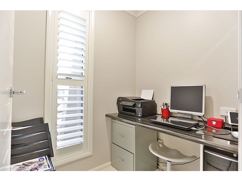 2 Plover Court, Highfields QLD 4352