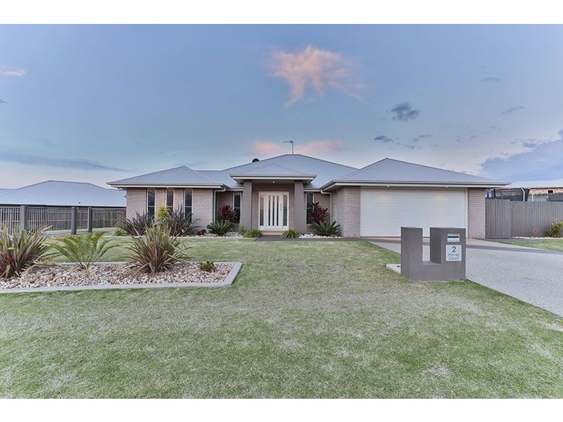 2 Plover Court, Highfields QLD 4352