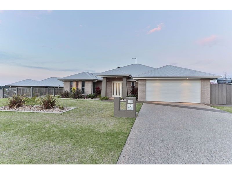 2 Plover Court, Highfields QLD 4352