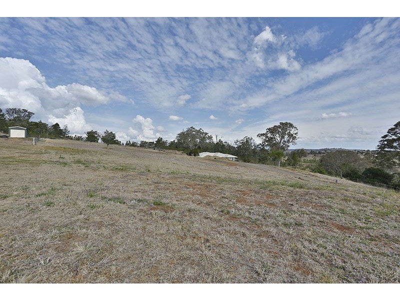 Highfield Ridge, Gowrie Junction QLD 4352