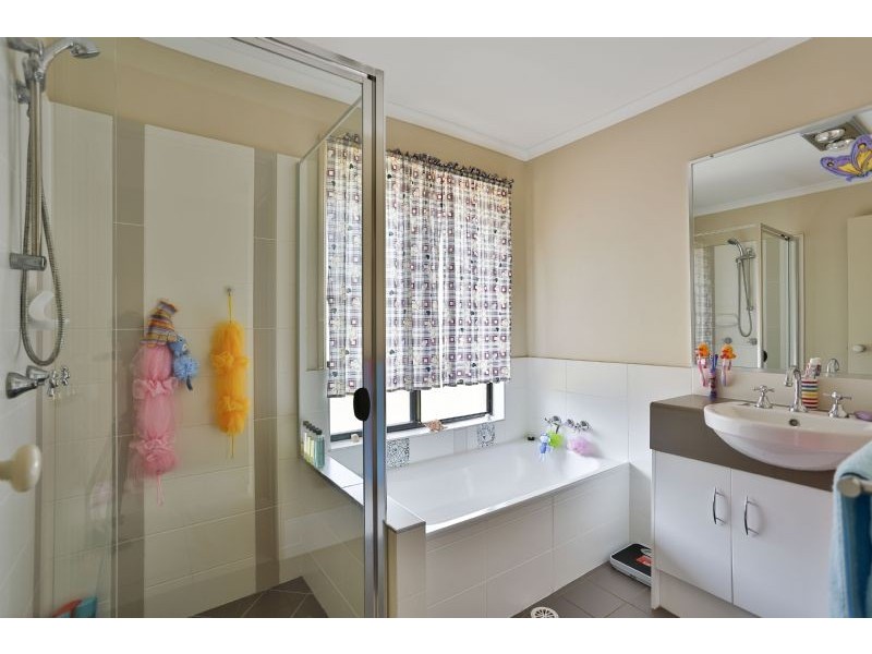 19 Jacquelyn Court, Oakey QLD 4401