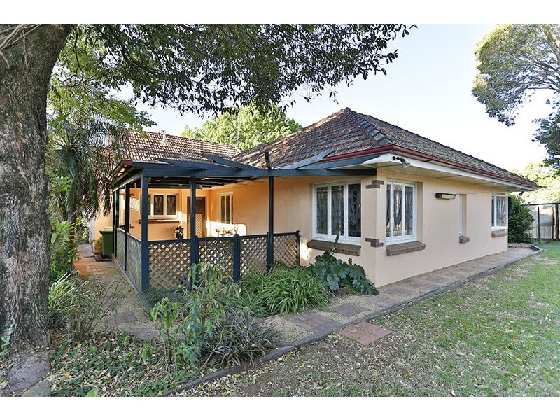 154 Perth Street, South Toowoomba QLD 4350