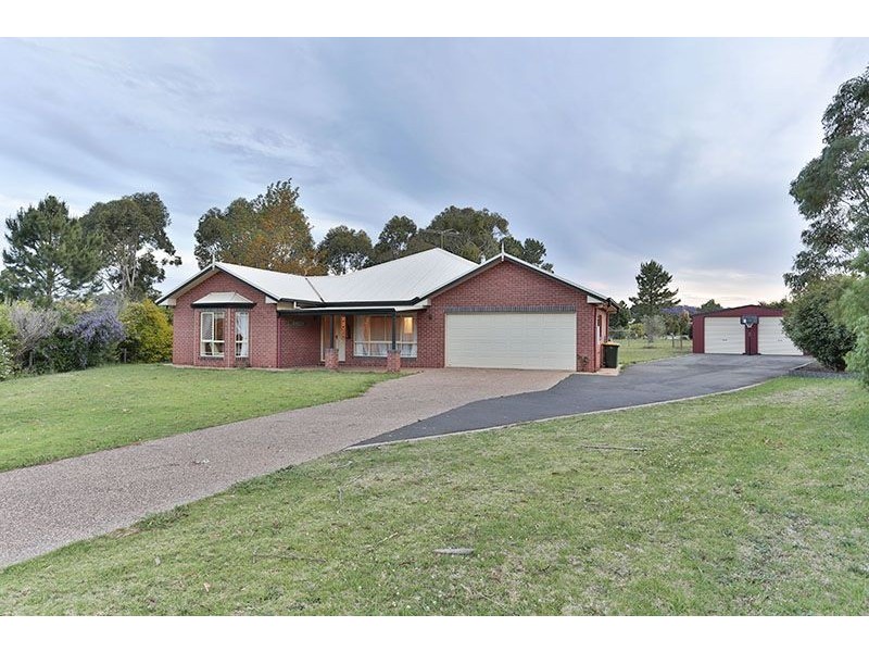 9 Andersson Court, Highfields QLD 4352