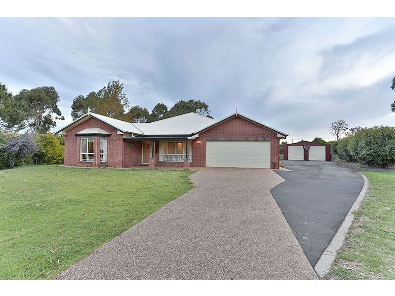 9 Andersson Court, Highfields QLD 4352
