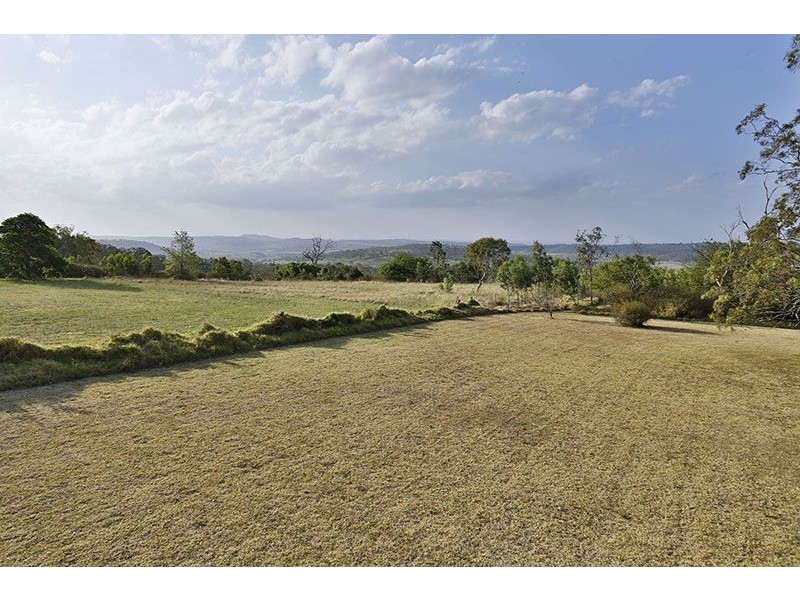 149-155 Hogg Street, Cranley QLD 4350