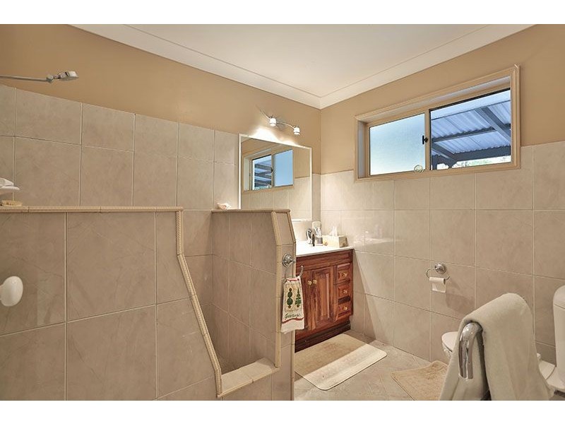 46 Highland Park Road, Meringandan West QLD 4352