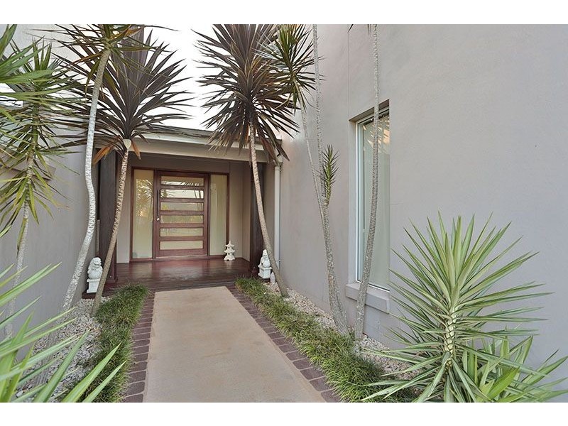 15 Currawong Drive, Highfields QLD 4352