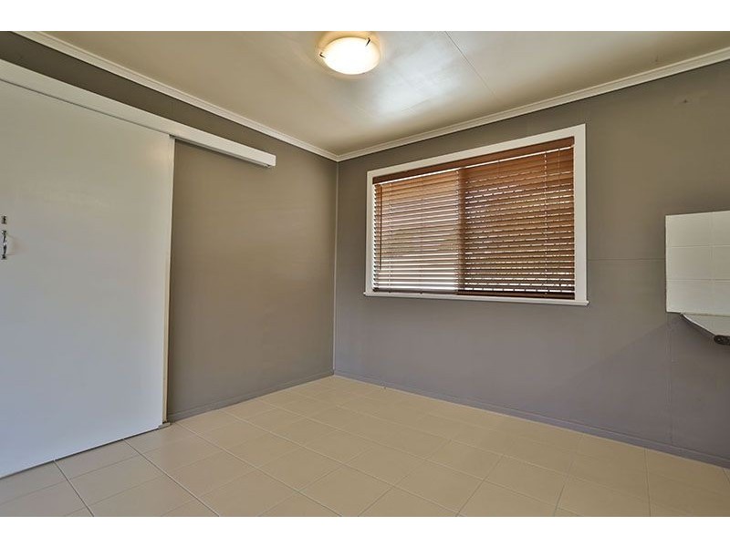 14 Fromalls Street, Harristown QLD 4350