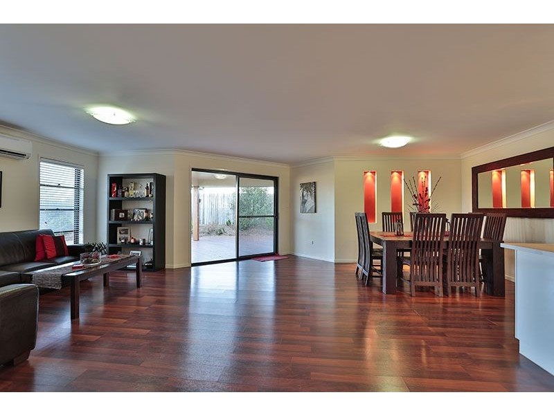 6 Hendra Court, Highfields QLD 4352