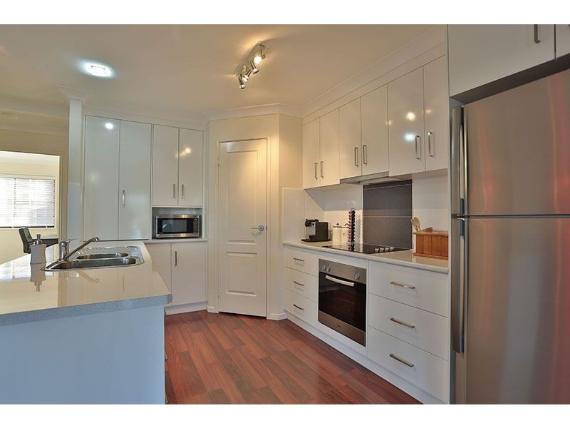 6 Hendra Court, Highfields QLD 4352