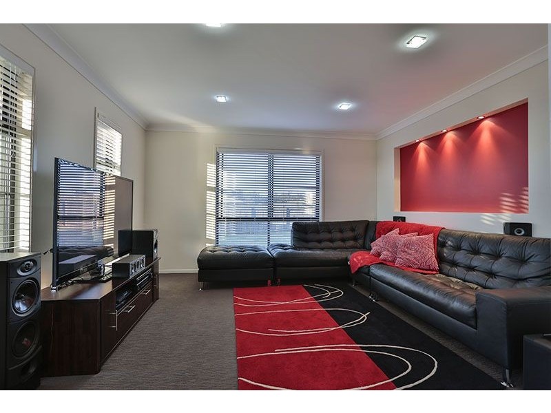 6 Hendra Court, Highfields QLD 4352