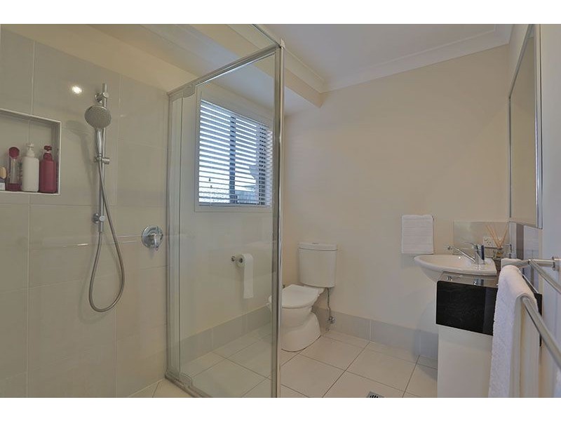 6 Hendra Court, Highfields QLD 4352