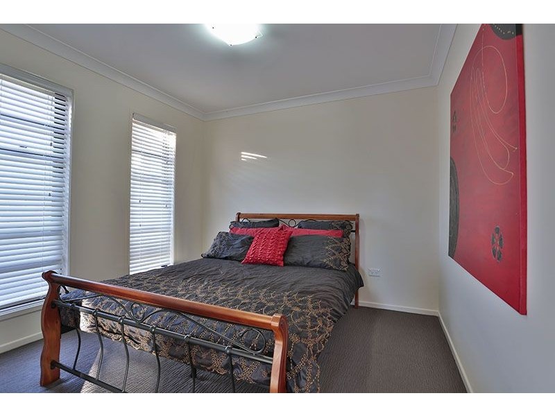 6 Hendra Court, Highfields QLD 4352