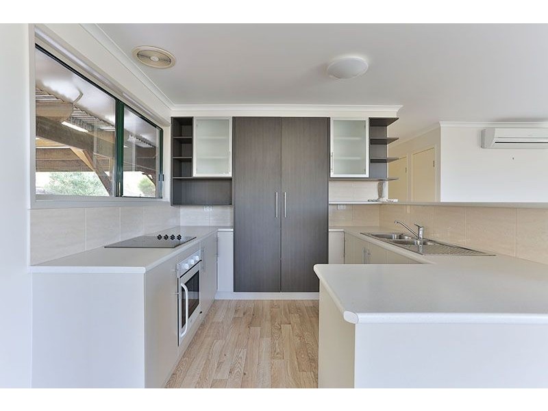 27 Emmanulla Drive, Kingsthorpe QLD 4400