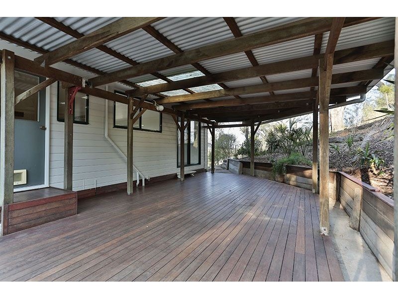 27 Emmanulla Drive, Kingsthorpe QLD 4400