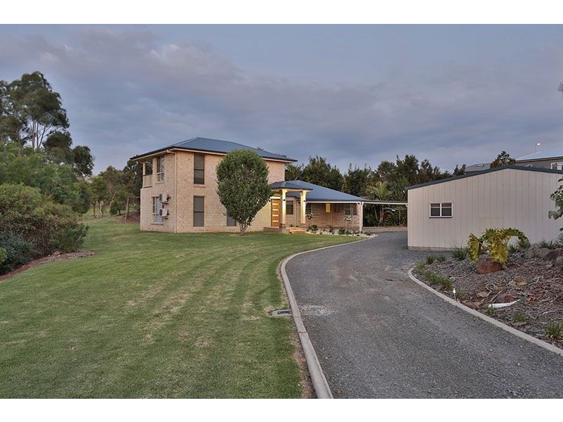 14 Barton Court, Highfields QLD 4352