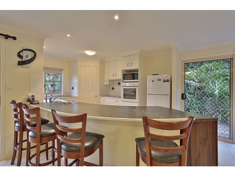 14 Barton Court, Highfields QLD 4352