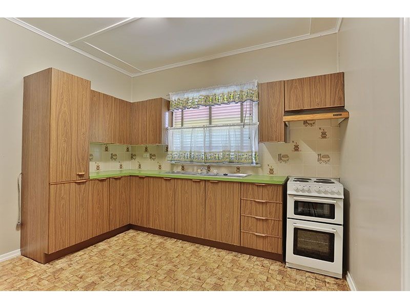 42 Joyce Street, South Toowoomba QLD 4350