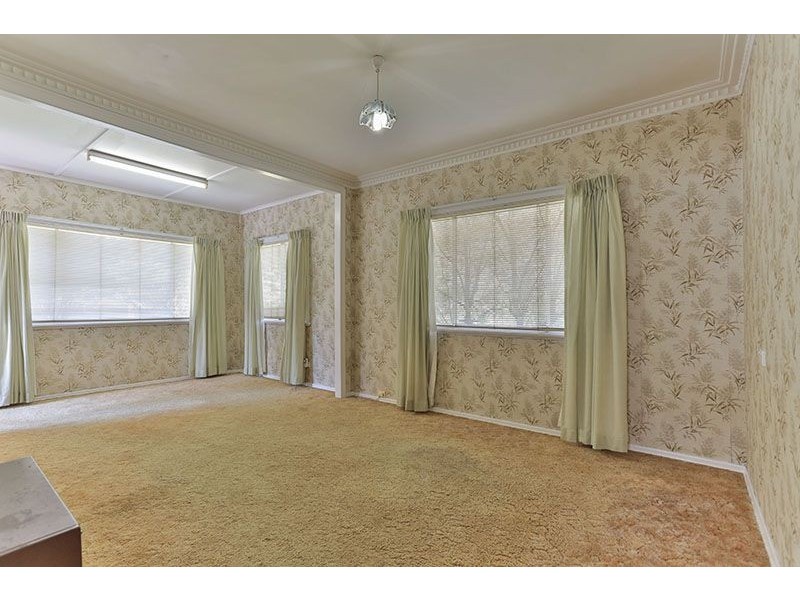 42 Joyce Street, South Toowoomba QLD 4350