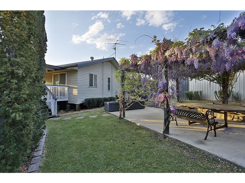 3 Merrygrove Court, Highfields QLD 4352