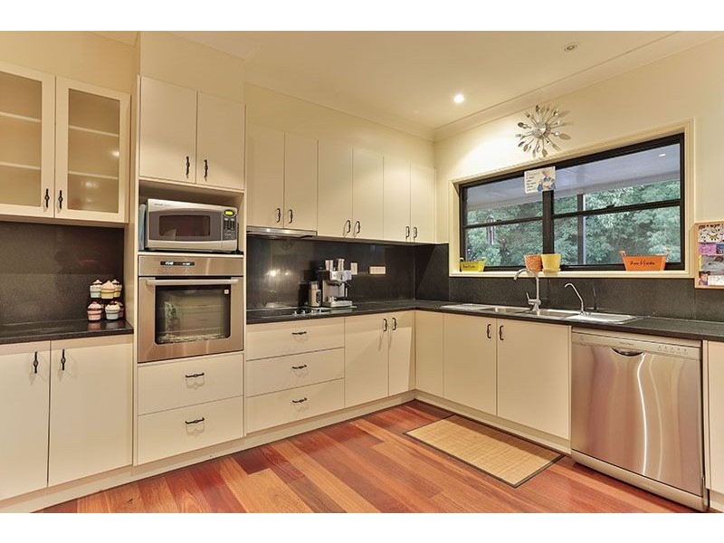 7 Berghofer Drive, Highfields QLD 4352