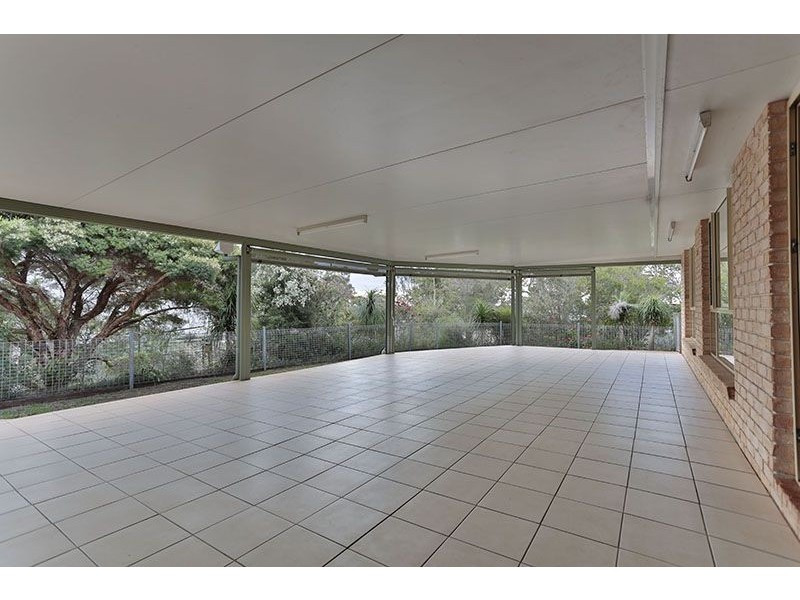 1 Kimdon Crescent, Highfields QLD 4352