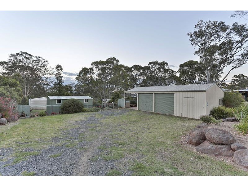1 Kimdon Crescent, Highfields QLD 4352