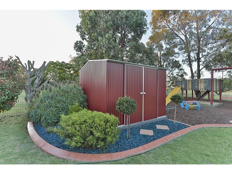 7 Roslyn Street, Westbrook QLD 4350