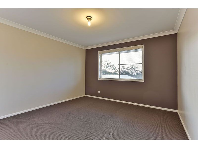 17 Calim Street, Cotswold Hills QLD 4350