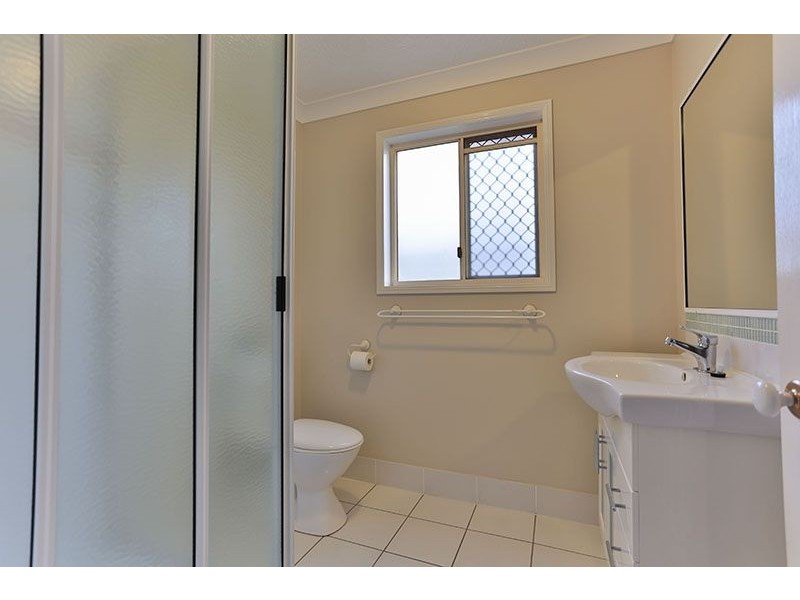 17 Calim Street, Cotswold Hills QLD 4350