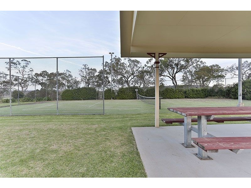 17 Calim Street, Cotswold Hills QLD 4350