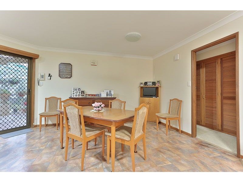 12 Hamzah Drive, Cotswold Hills QLD 4350