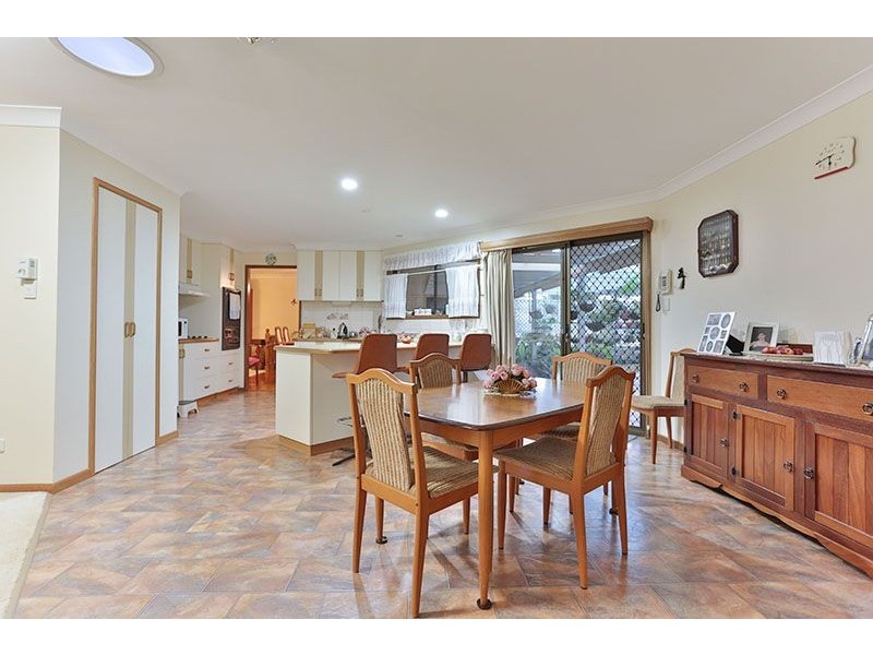 12 Hamzah Drive, Cotswold Hills QLD 4350
