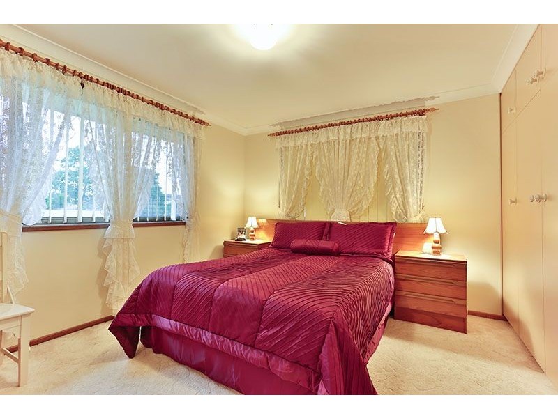 12 Hamzah Drive, Cotswold Hills QLD 4350