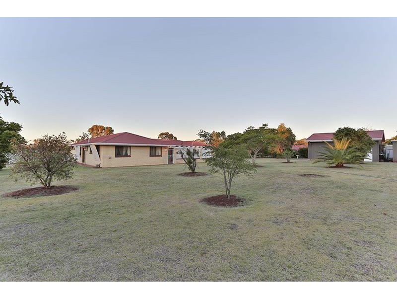 12 Hamzah Drive, Cotswold Hills QLD 4350