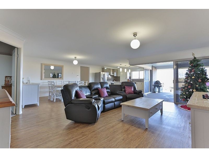 47 Kalimna Drive, Highfields QLD 4352